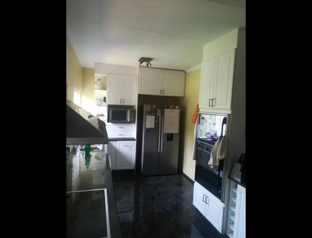 3 BEDROOM HOUSE FOR SALE IN EDEN GLEN